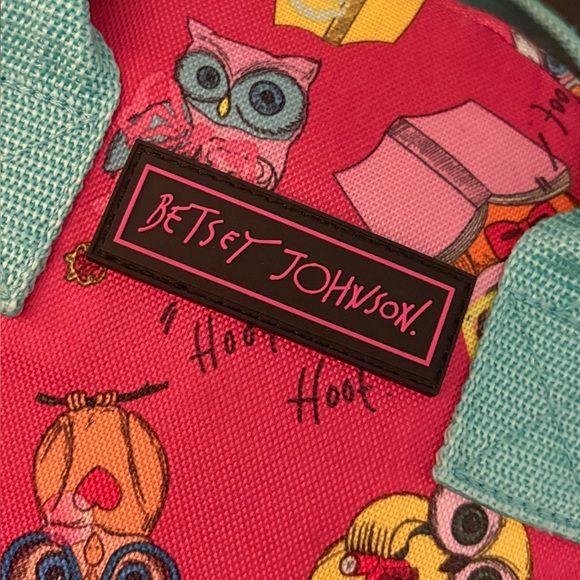 Betsey Johnson Pink Owl Lunch Tote - Picture 7 of 11